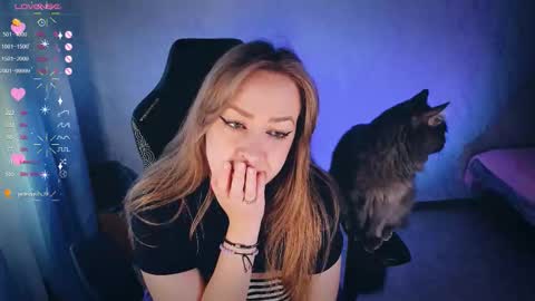 Snapshot of bellezza_ chatting on September 26, 7:28 am Your Annabelle Wolf online show from September 26, 7:28 am