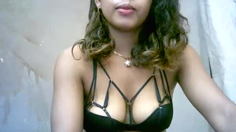 bellibellah online show from February 25, 12:37 pm