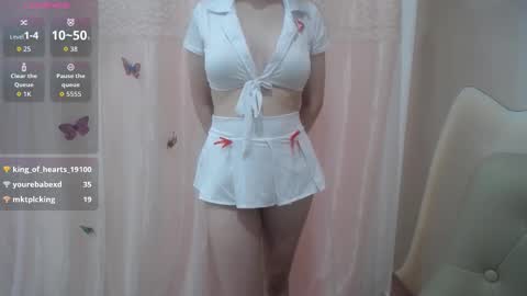 Belly online show from February 3, 6:22 am