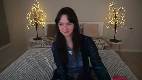 Snapshot of berrydiva chatting on September 10, 8:31 pm Violette online show from September 10, 8:31 pm