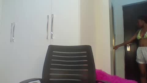 berryl online show from November 15, 9:16 pm