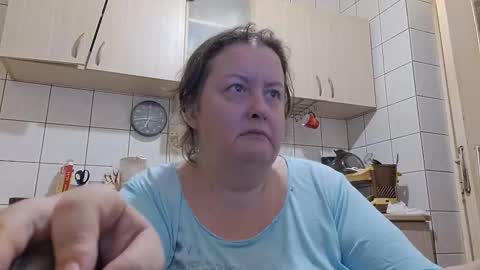 Snapshot of bethnorth chatting on October 14, 3:42 am bethnorth online show from October 14, 3:42 am