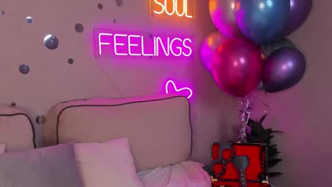 Snapshot of betty_nicolsson chatting on September 22, 10:35 am Eva online show from September 22, 10:35 am
