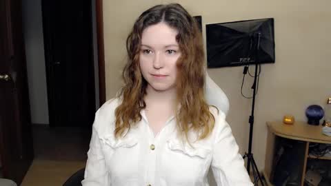 Snapshot of bettystar_ chatting on October 16, 8:00 pm Betty online show from October 16, 8:00 pm