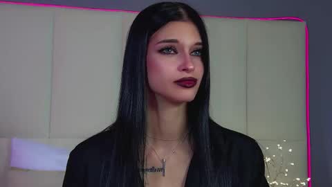 Snapshot of beverlyyork chatting on September 18, 12:15 pm Beverly online show from September 18, 12:15 pm