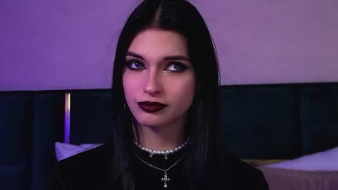 Beverly online show from March 21, 7:35 am