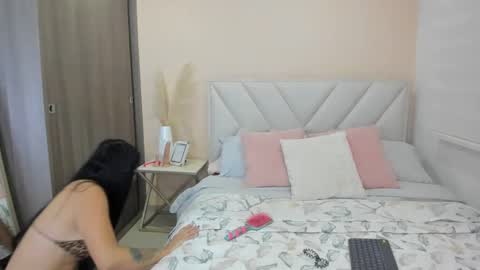 bianca online show from December 6, 2:13 am