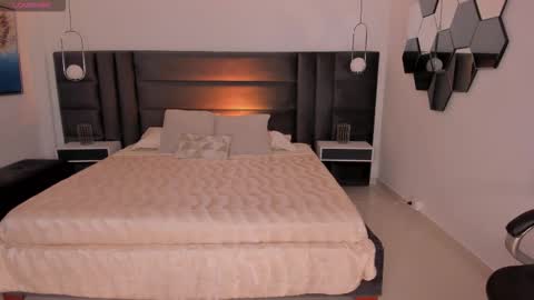 Bianca Pierce online show from September 24, 12:26 pm