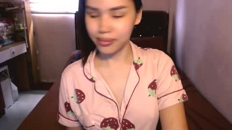 Mia online show from September 11, 4:57 am