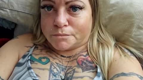 Tiffany online show from February 20, 7:19 pm