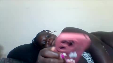 VIOLET online show from January 14, 3:15 pm