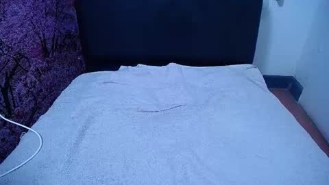  Sunny   online show from October 20, 7:00 am