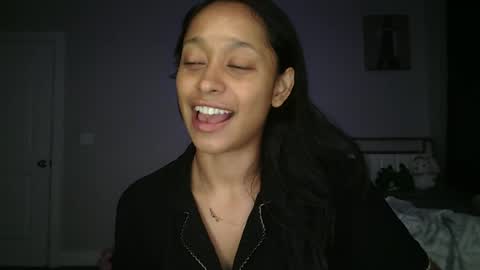 bignaturalmami online show from June 22, 2:38 am