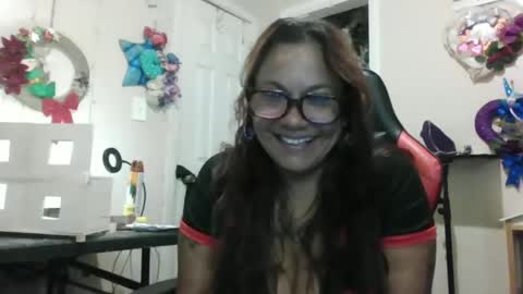 the Mini mami online show from September 15, 8:00 am