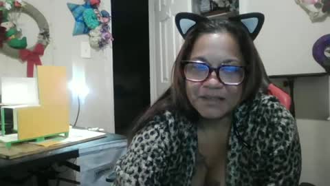 the Mini mami online show from September 20, 4:44 am