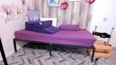 Snapshot of bigt3ti chatting on September 9, 7:08 am Nubia online show from September 9, 7:08 am
