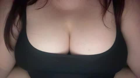 bigttityasian online show from December 18, 1:10 am