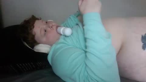 birdobihhh online show from November 8, 6:02 pm