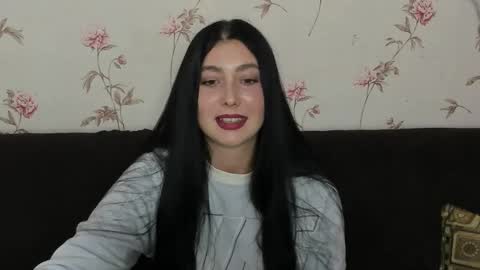 Snapshot of black_berry_bla_ck chatting on October 28, 1:50 pm black_berry_bla_ck online show from October 28, 1:50 pm