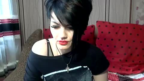 Snapshot of black_hot_01 chatting on February 24, 9:19 am black_hot_01 online show from February 24, 9:19 am