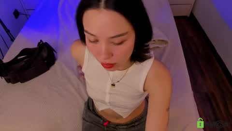 Snapshot of black_jenny chatting on October 19, 2:52 pm Jenny online show from October 19, 2:52 pm