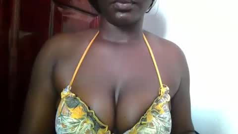 Snapshot of black_paanther chatting on September 22, 12:25 pm black_paanther online show from September 22, 12:25 pm
