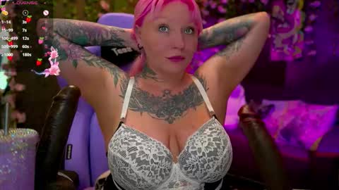 Alice online show from September 21, 7:12 pm