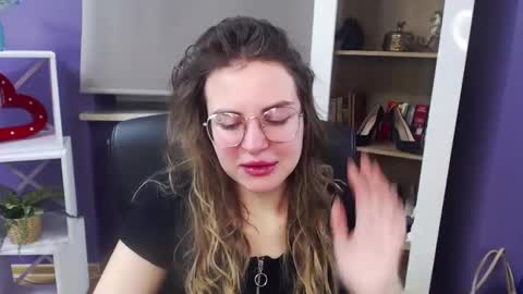 Snapshot of blackrosezoey chatting on January 20, 5:26 am Z O E Y online show from January 20, 5:26 am