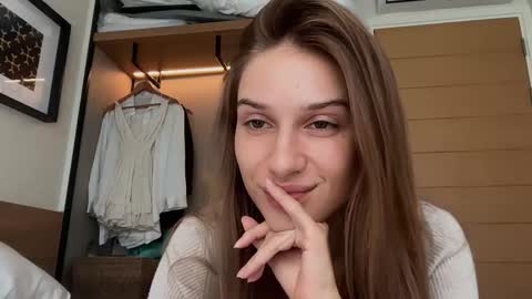 Snapshot of blair_foxxxy chatting on September 15, 4:54 am Blair online show from September 15, 4:54 am