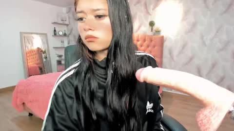 Blair  online show from October 18, 1:03 pm