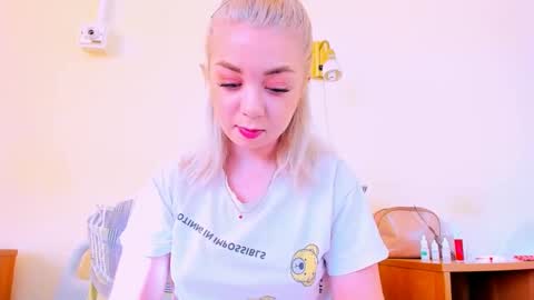 Nicole online show from February 23, 7:38 am