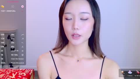 YoYo online show from January 15, 9:15 am