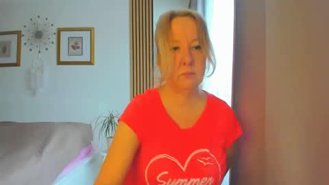 Nicole online show from March 2, 9:54 am