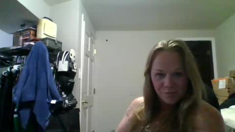 blondetoplease online show from June 24, 4:55 am