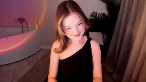 Sophia online show from December 1, 7:27 pm