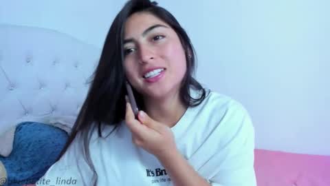 Linda  online show from March 14, 7:37 pm