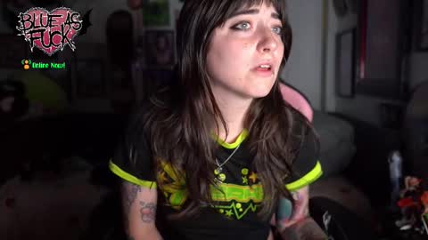 Blue online show from November 12, 1:36 am