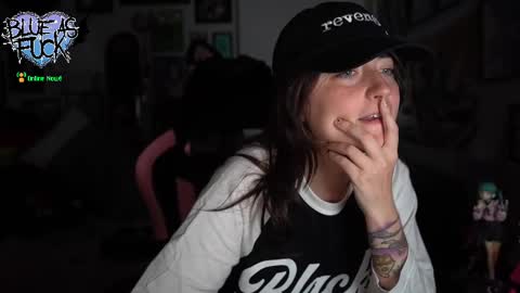 Blue online show from September 16, 6:21 am