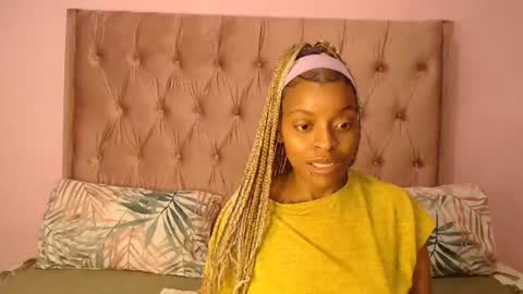 Tee online show from March 9, 2:10 pm