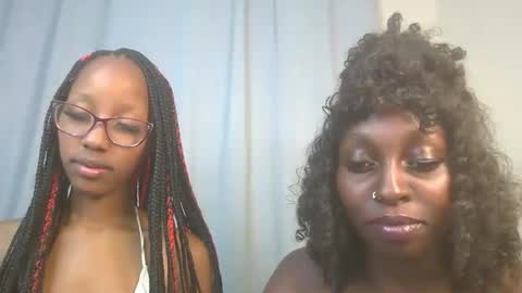 Belle online show from November 10, 9:32 pm