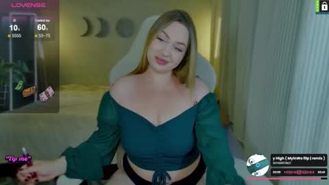  Lina  online show from September 24, 6:29 pm