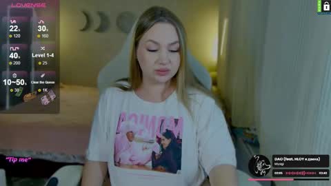  Lina  online show from October 1, 7:19 pm