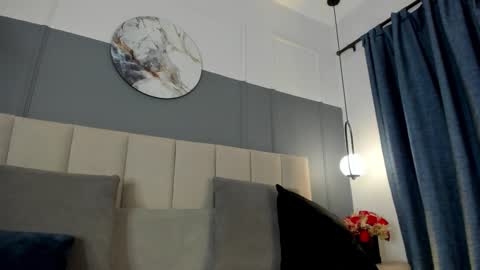 Bonnie online show from March 6, 12:50 am