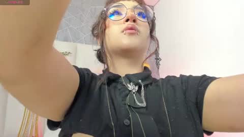 Bonnie online show from June 26, 6:14 am
