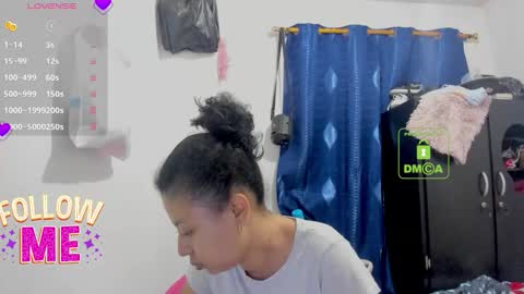 Snapshot of bonnie_lam_ chatting on September 14, 2:42 am bonnie lam hello welcome to my room I hope you have fun and you can reach your maximum pleasure here with me online show from September 14, 2:42 am