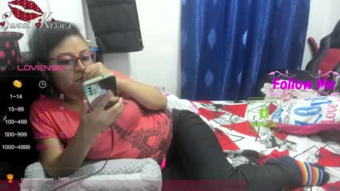 Snapshot of bonnie_lam_ chatting on January 18, 2:14 am bonnie lam hello welcome to my room I hope you have fun and you can reach your maximum pleasure here with me online show from January 18, 2:14 am