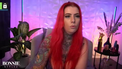 Bonnie Stylez online show from October 25, 7:38 am