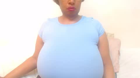 boobyqueen online show from June 24, 10:53 pm