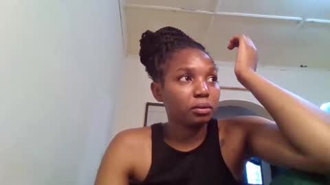 bootie_caramel online show from September 29, 9:14 am