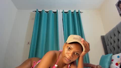 bouncy_booty677 online show from October 9, 7:51 pm